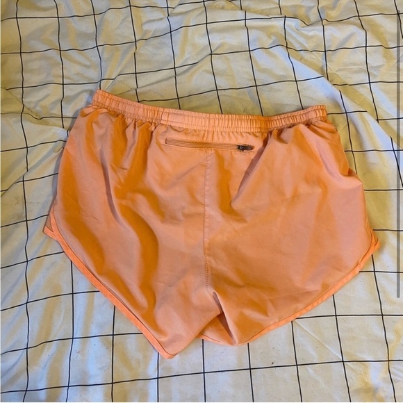 Nike Dri-Fit Running Shorts - Picture 2 of 3